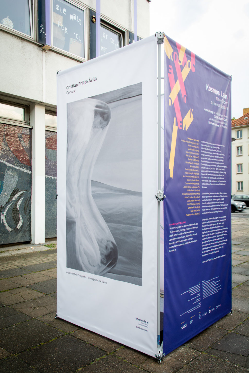 Vernissage: Kosmos Lem, Banner, Dortustraße